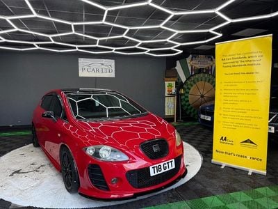 Begagnad Seat Leon CUPRA 2008 Röd Halvkombi