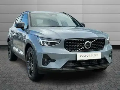Used Volvo XC40 Plus 161 HP (118 kW) 2022 Grey SUV