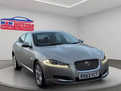 Used Jaguar XF Luxury 200 HP (147 kW) 2015 Sedan