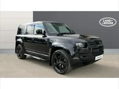 Used Land Rover Defender HSE 300 HP (220 kW) 2021 Black SUV
