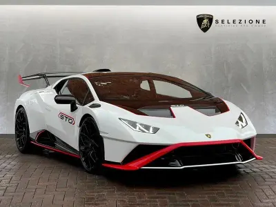 Used Lamborghini Huracán 2022 Red Coupe
