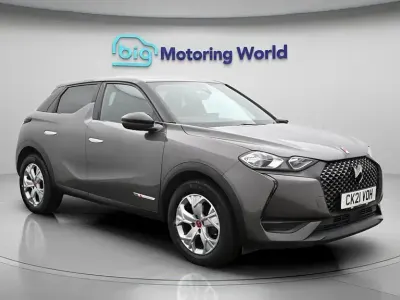 Usado DS Automobiles DS3 Crossback Performance 130 HP (95 kW) 2021 Cinzento SUV