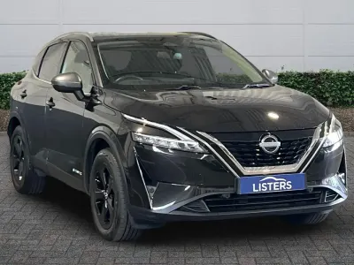 Used Nissan Qashqai 190 HP (139 kW) 2023 Two tone metallic  black/grey roof SUV