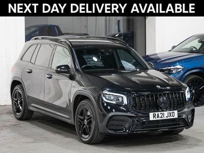 Mercedes GLB220