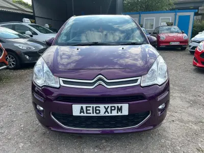 Begagnad Citroën C3 Platinum 82 HK (60 kW) 2016 Lila Halvkombi