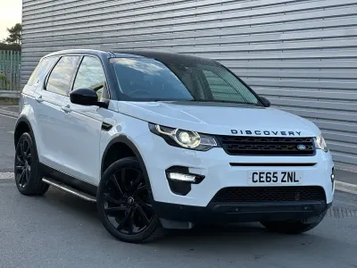 Begagnad Land Rover Discovery Sport HSE Luxury 180 HK (132 kW) 2015 Vit SUV