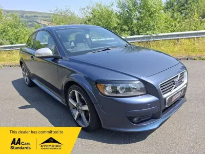 Used Volvo C30 R-Design 134 HP (98 kW) 2009 Blue Hatchback
