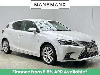 Lexus CT200h