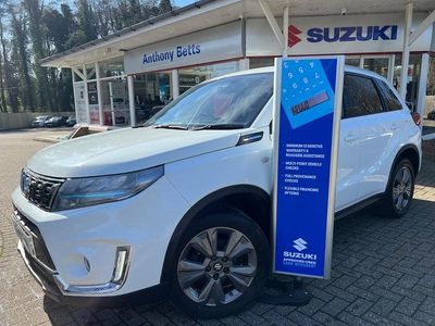 Used Suzuki Vitara SZ-T 129 HP (94 kW) 2022 White SUV