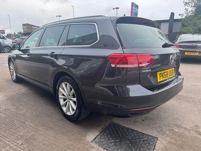 Used VW Passat Business 2018 Urano grey Estate