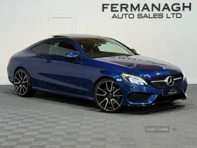 Used Mercedes C250 AMG Line Premium Plus 204 HP (150 kW) 2017 Blue Coupe