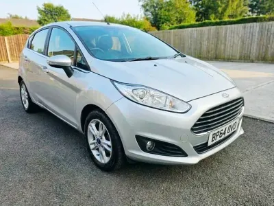 Used Ford Fiesta Zetec 98 HP (72 kW) 2015 Silver Hatchback