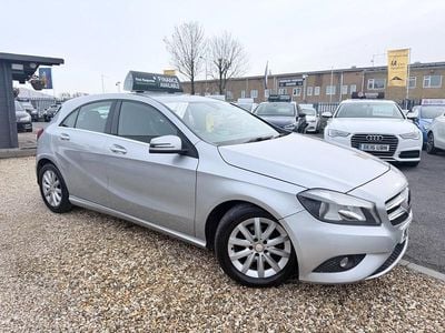 Used Mercedes A180 SE 2015 Silver Hatchback