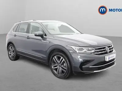 Usado VW Tiguan Elegance 150 HP (110 kW) 2023 Cinzento SUV