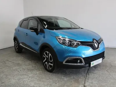 Used Renault Captur Dynamique 90 HP (66 kW) 2016 Blue/black SUV