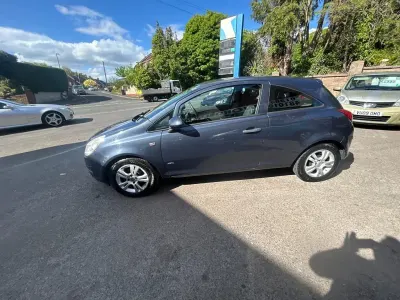 Used Vauxhall Corsa Active 2008 Metallic blue Hatchback