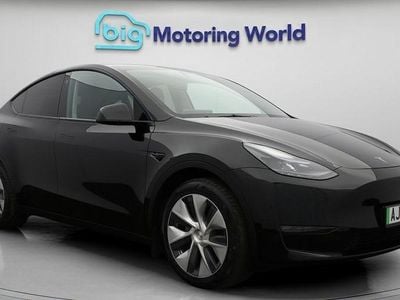 Used 2025 Tesla Model Y Long Range AWD SUV | £27,100 (Super price)