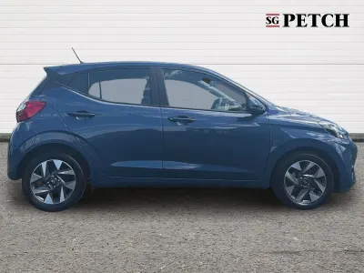 Used Hyundai i10 Advanced 78 HP (57 kW) 2025 Blue Hatchback