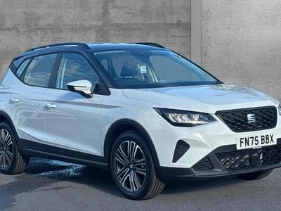 Used Seat Arona SE Technology 95 HP (69 kW) 2025 Metallic  glacial white with grey roof SUV