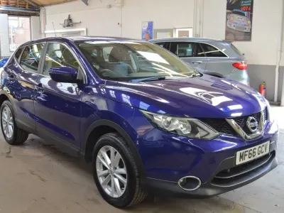 Used Nissan Qashqai Acenta 110 HP (80 kW) 2016 Blue SUV