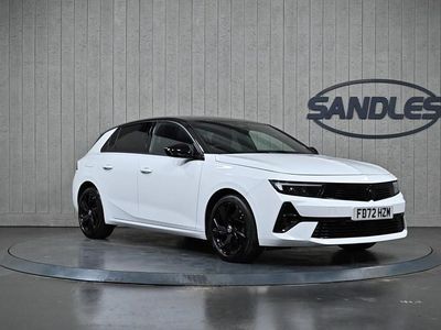 Used Vauxhall Astra GS Line 130 HP (95 kW) 2022 White Hatchback
