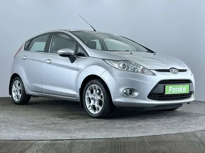 Used Ford Fiesta Zetec 82 HP (60 kW) 2012 Silver Hatchback