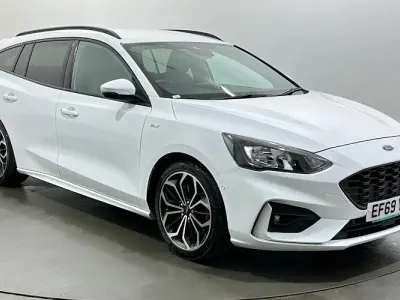 Usado Ford Focus ST-Line X 120 HP (88 kW) 2020 Branco Carrinha