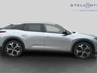 Usado Citroën C5 X PureTech 127 CV (93 kW) 2023 Gris Familiar