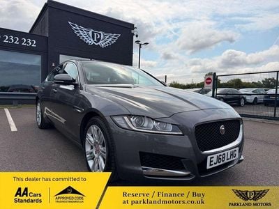 Used Jaguar XF Prestige 200 HP (147 kW) 2018 Grey Sedan