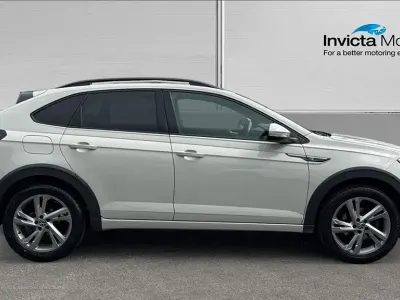 Używany VW Taigo R-line 150 KM (110 kW) 2023 Szary SUV