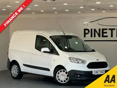 Used Ford Transit Courier Trend 95 HP (69 kW) 2017 White Van