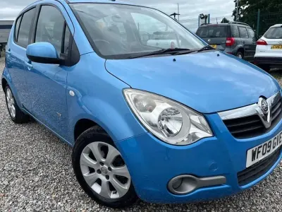 Used Vauxhall Agila Design Edition 85 HP (62 kW) 2009 Blue MPV