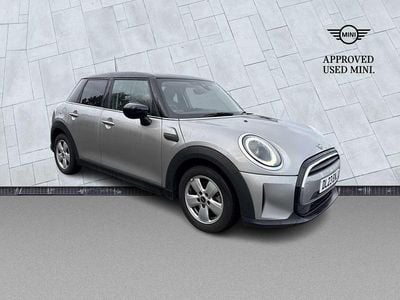 Used Mini Cooper Classic 134 HP (98 kW) 2023 Silver Hatchback