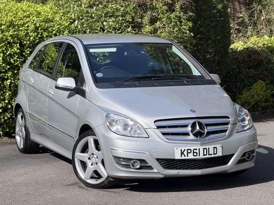 Used Mercedes B180 2011 Silver MPV