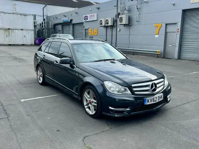 Usado Mercedes C180 AMG 2012 Preto Carrinha