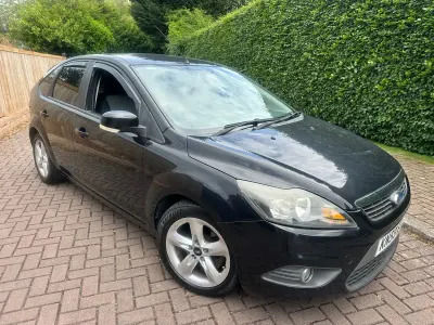 Used Ford Focus Zetec 125 HP (91 kW) 2009 Black Hatchback