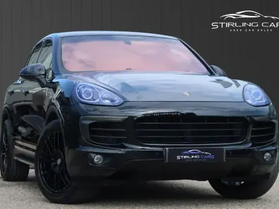 Used Porsche Cayenne 262 HP (192 kW) 2015 Black SUV