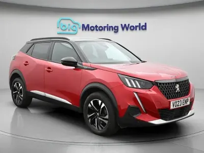 Usado Peugeot 2008 GT 130 HP (95 kW) 2023 SUV