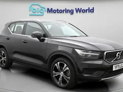 Used Volvo XC40 Inscription 211 HP (155 kW) 2021 Black SUV