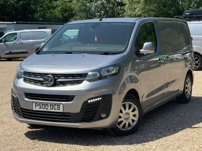 Used Vauxhall Vivaro Sportive 120 HP (88 kW) 2020 Grey MPV