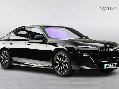 Usado BMW i7 Comfort Edition 478 kW (650 CV) 2025 Negro Berlina