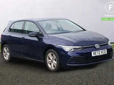 Used VW Golf VIII Pro 150 HP (110 kW) 2022 Blue Hatchback