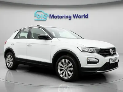 Używany VW T-Roc SE 116 KM (85 kW) 2019 Biały SUV