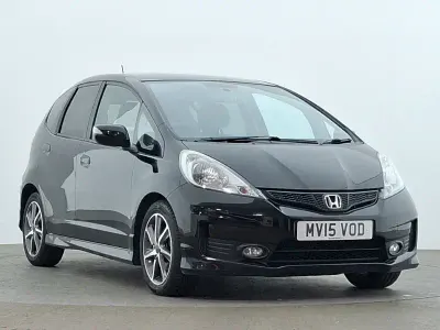 Used Honda Jazz SI 100 HP (73 kW) 2015 Black Hatchback