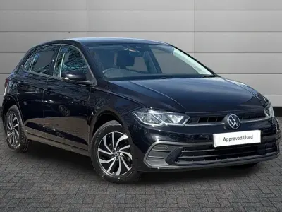 Used VW Polo Life 95 HP (69 kW) 2023 Black Hatchback