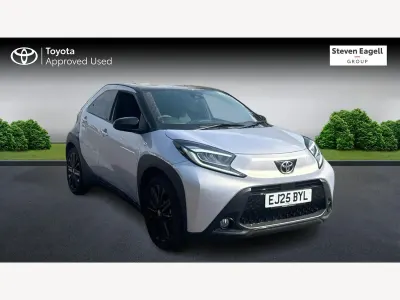 Used Toyota Aygo X Edition 72 HP (52 kW) 2025 Silver SUV