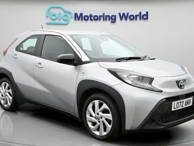 Używany Toyota Aygo X PURE 72 KM (52 kW) 2025 SUV