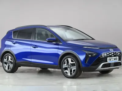 Używany Hyundai Bayon Premium 101 KM (74 kW) 2023 Niebieski SUV