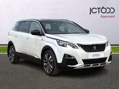 White Used 2018 Peugeot 5008 Premium MPV | £15,000 (Fair price)