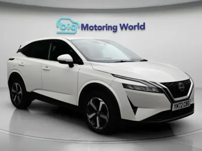 Used Nissan Qashqai N-Connecta 140 HP (102 kW) 2022 White SUV